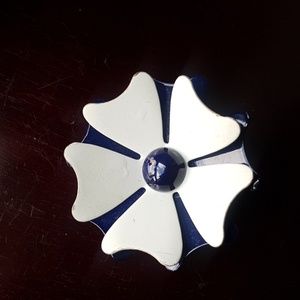 1960's enamel brooch